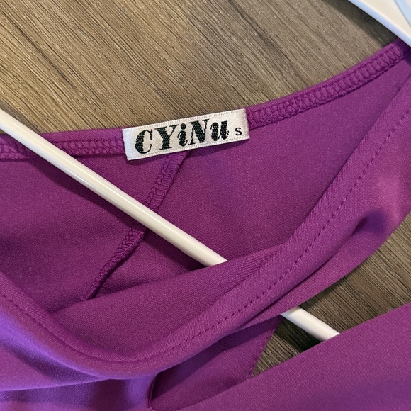 One Shoulder Ruched Bodycon Dress - Picture 3 of 5